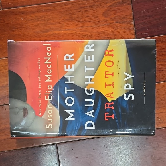 Mother Daughter Traitor Spy Hardcover- Historical Fiction - Picture 1 of 6